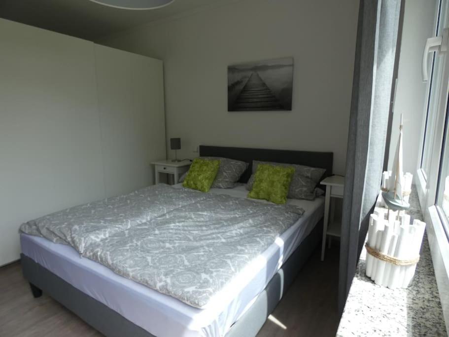 Ruhiges Garten-Studio Chiara Gstadt Laeufers Chiemsee Holiday Home Gstadt am Chiemsee Bagian luar foto